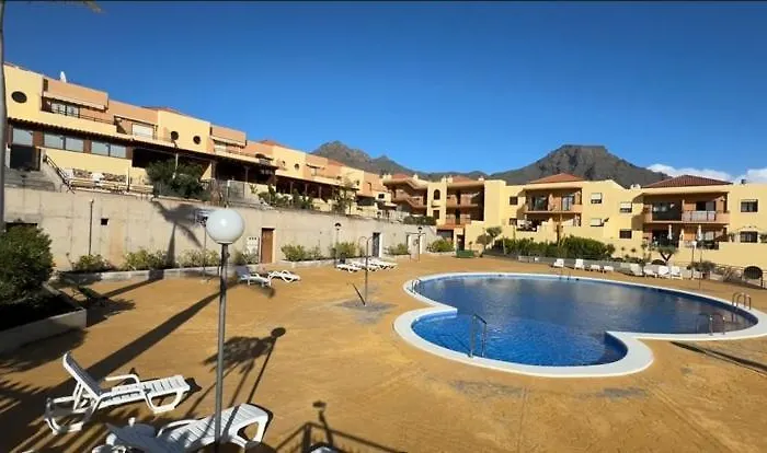 El Galeon, Luminoso Con Gran Terraza Адехе